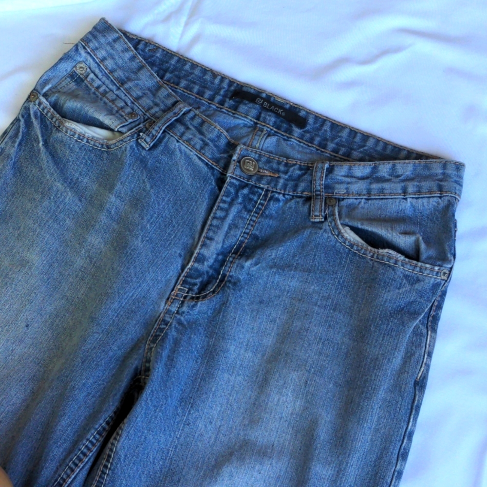 Black Denim Blue Jeans with Some Light Distressing Back Pocket Flap Button Closu - Picture 5 of 12